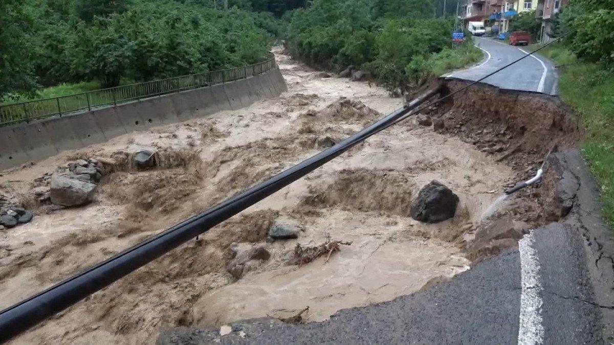 Trabzon'da heyelan tehlikesi: 168 okul, 193 cami çok riskli alanda
