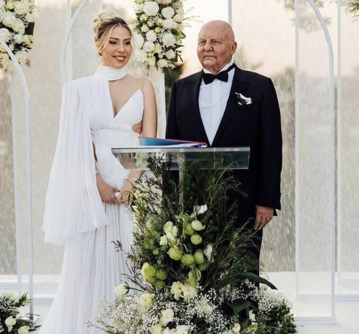 Lucien Arkas kendisinden 42 yaş küçük sevgilisiyle evlendi