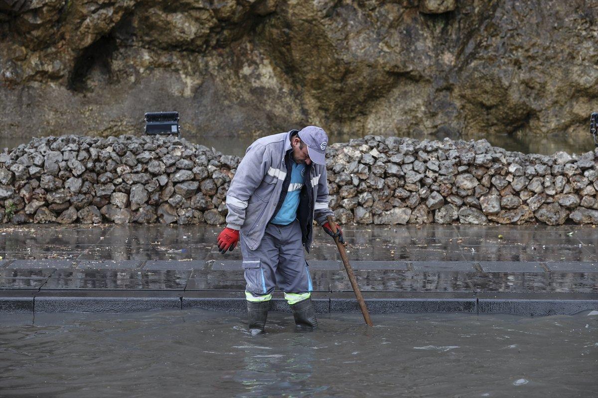 Ankara'da sağanak can aldı