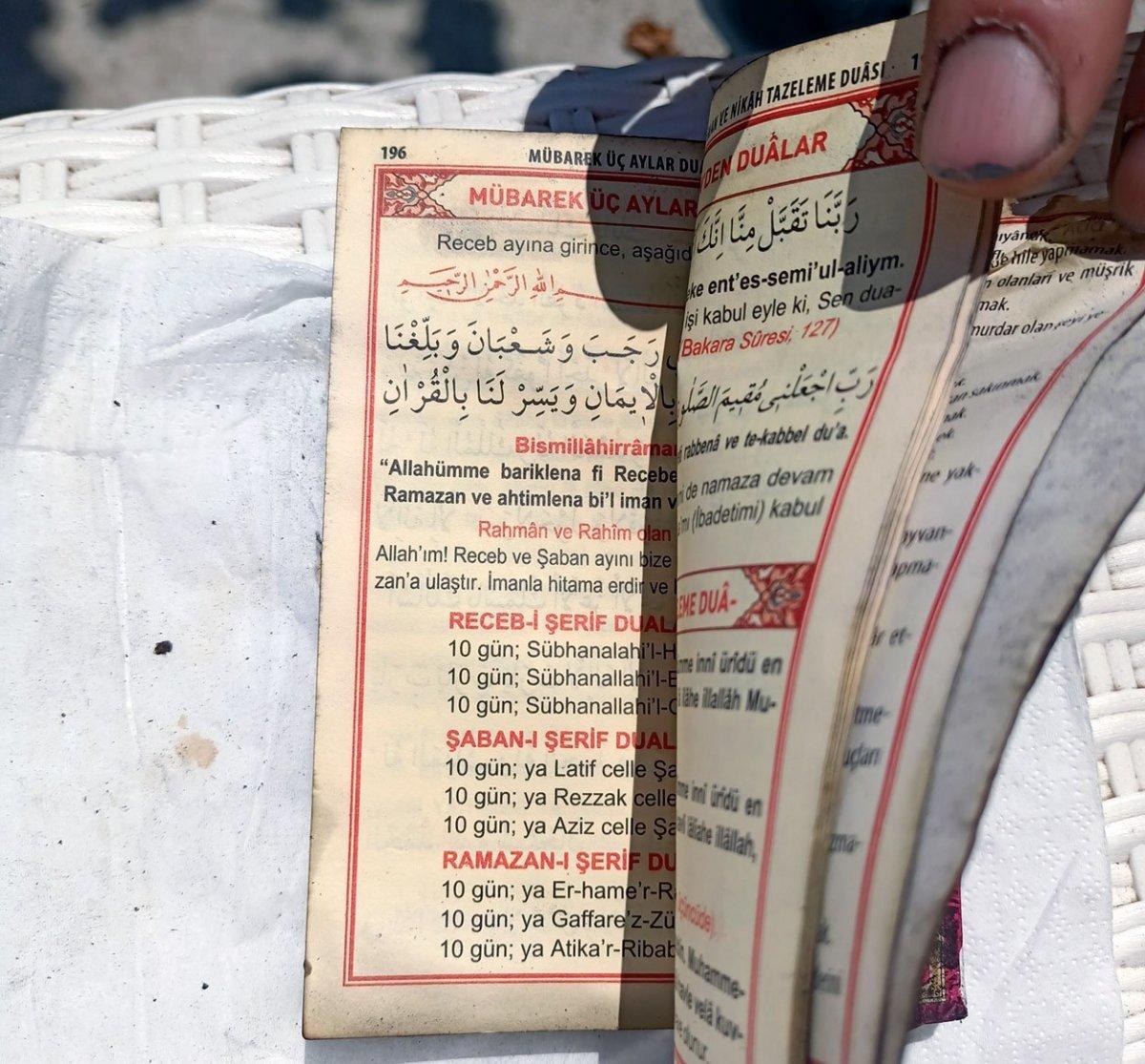 Bursa'da Yasin-i Şerif, küle dönen araçtan sağlam çıktı