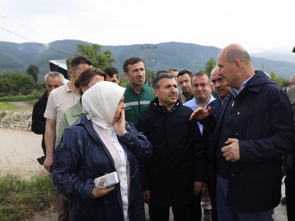 Süleyman Soylu, Düzce'deki sel bölgesine gitti