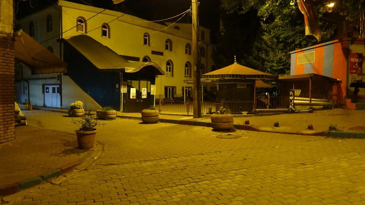 Bursa'da 18 yaşındaki şahıs, 16 yaşındaki genç tarafından bıçaklandı