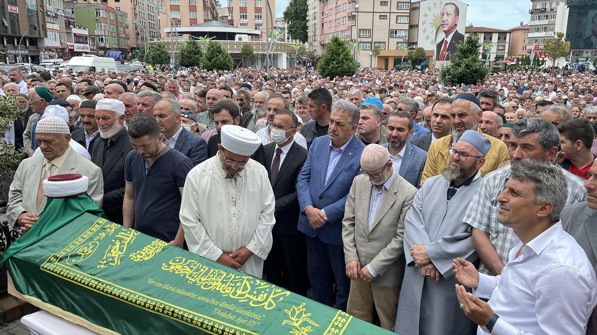 Necati Hoca toprağa verildi