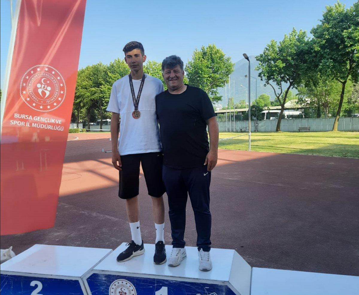 Trabzonspor U16'daki Yasir, Fenerbahçe'de atlet