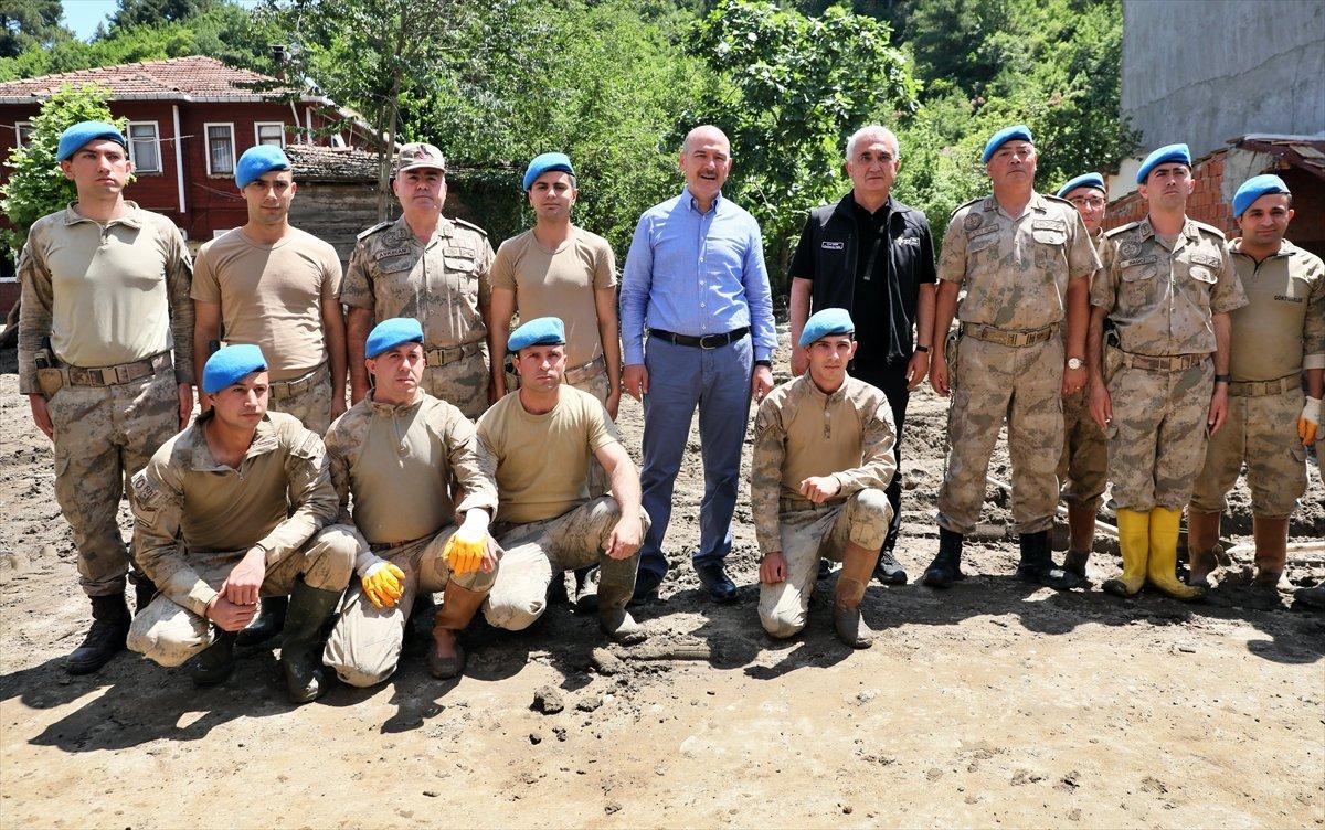 Süleyman Soylu, Kastamonu'daki sel bölgesinde