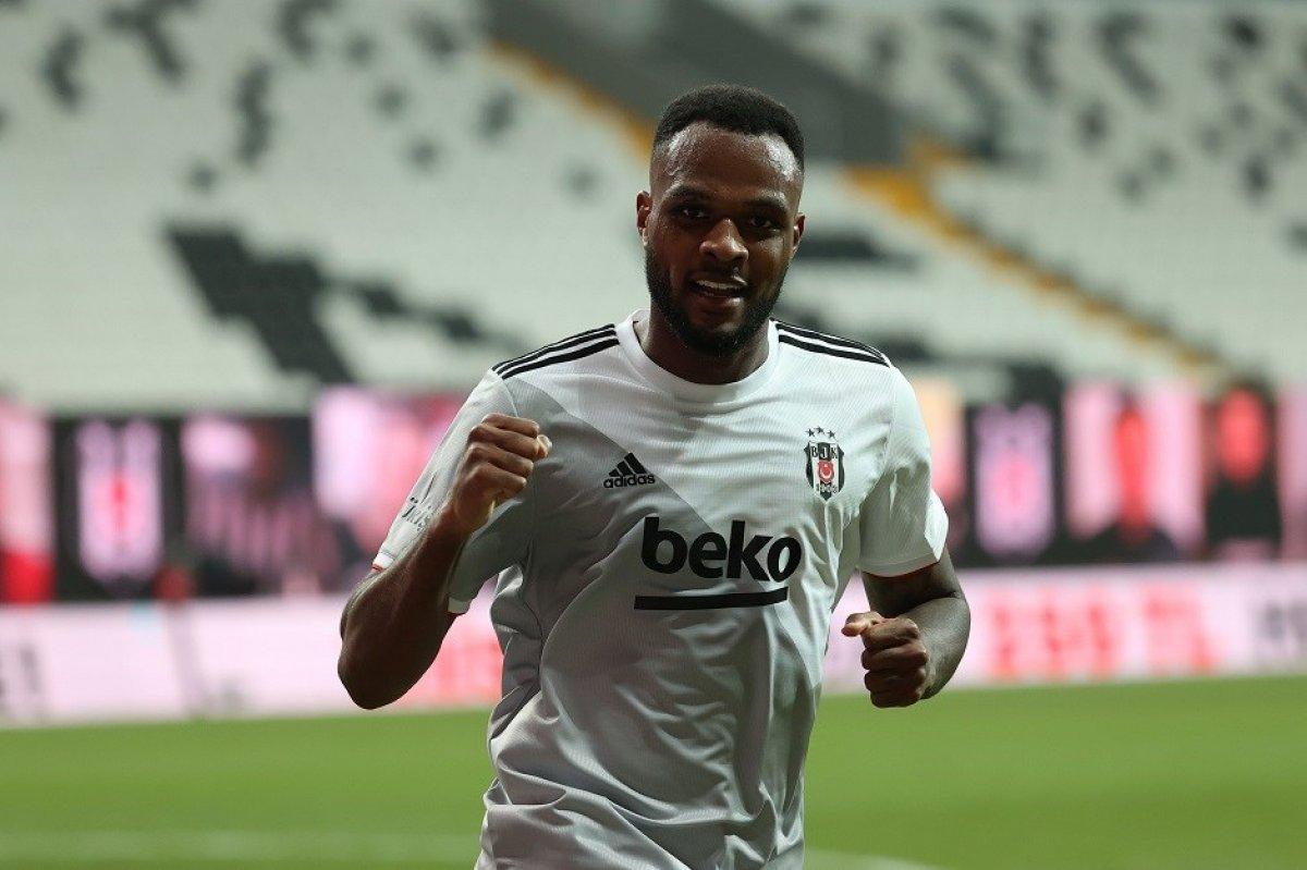 Cyle Larin, Nottingham Forest ile anlaştı