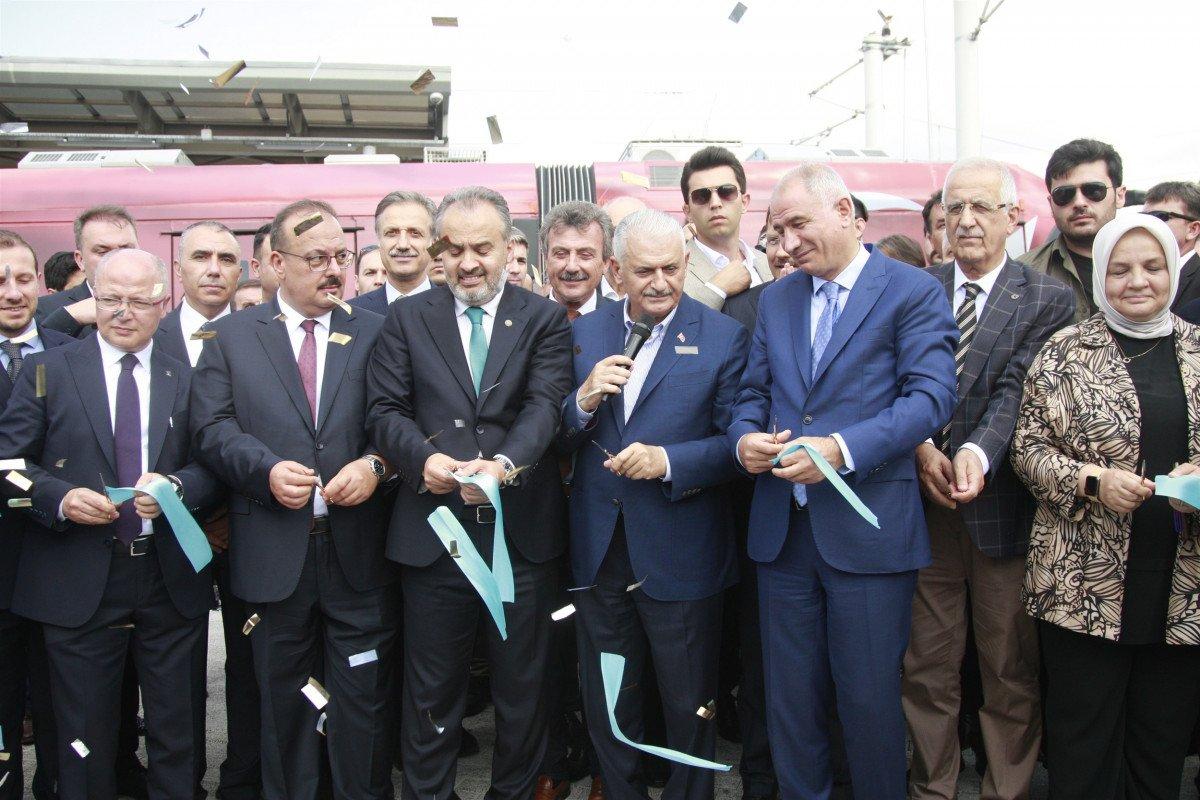 Binali Yıldırım: Bizim işimiz hizmet, gücümüz millettir