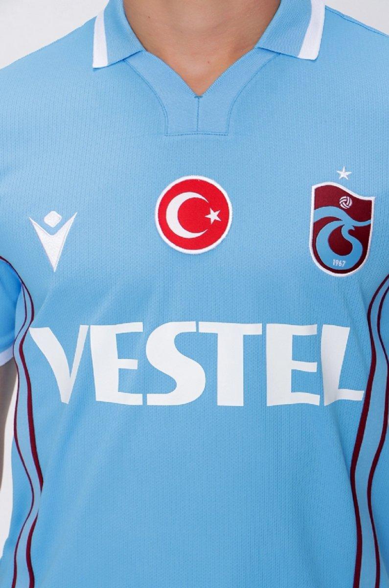 Trabzonspor, yeni sezon formalarını tanıttı