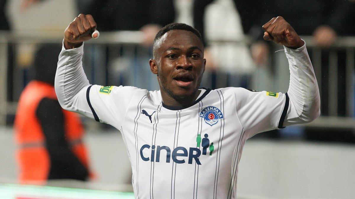 Muleka Burnley ile anlaşamadı Beşiktaş'ı istiyor