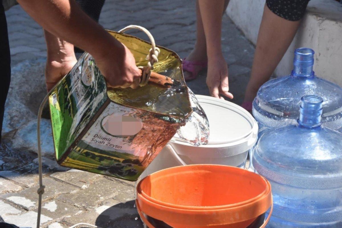 Bodrum'da vatandaşların belediyeye su isyanı