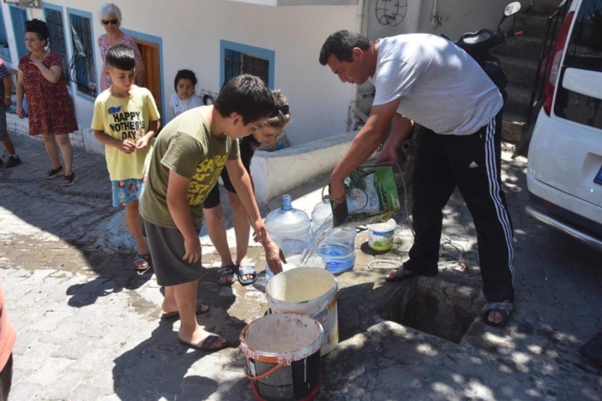 Bodrum'da vatandaşların belediyeye su isyanı