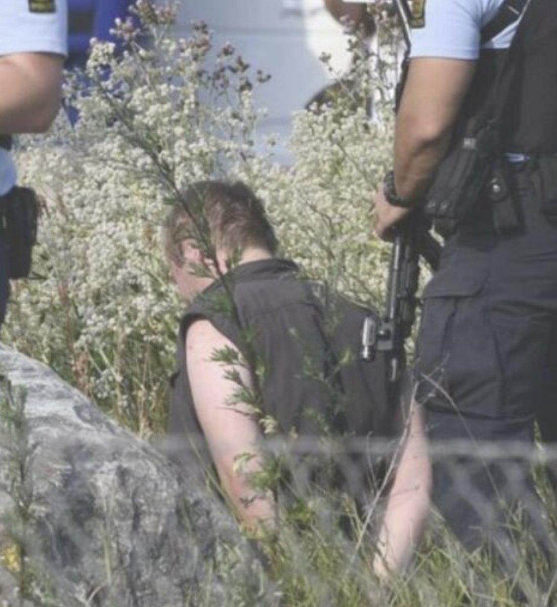 Danimarka’da AVM’de silah saldırı