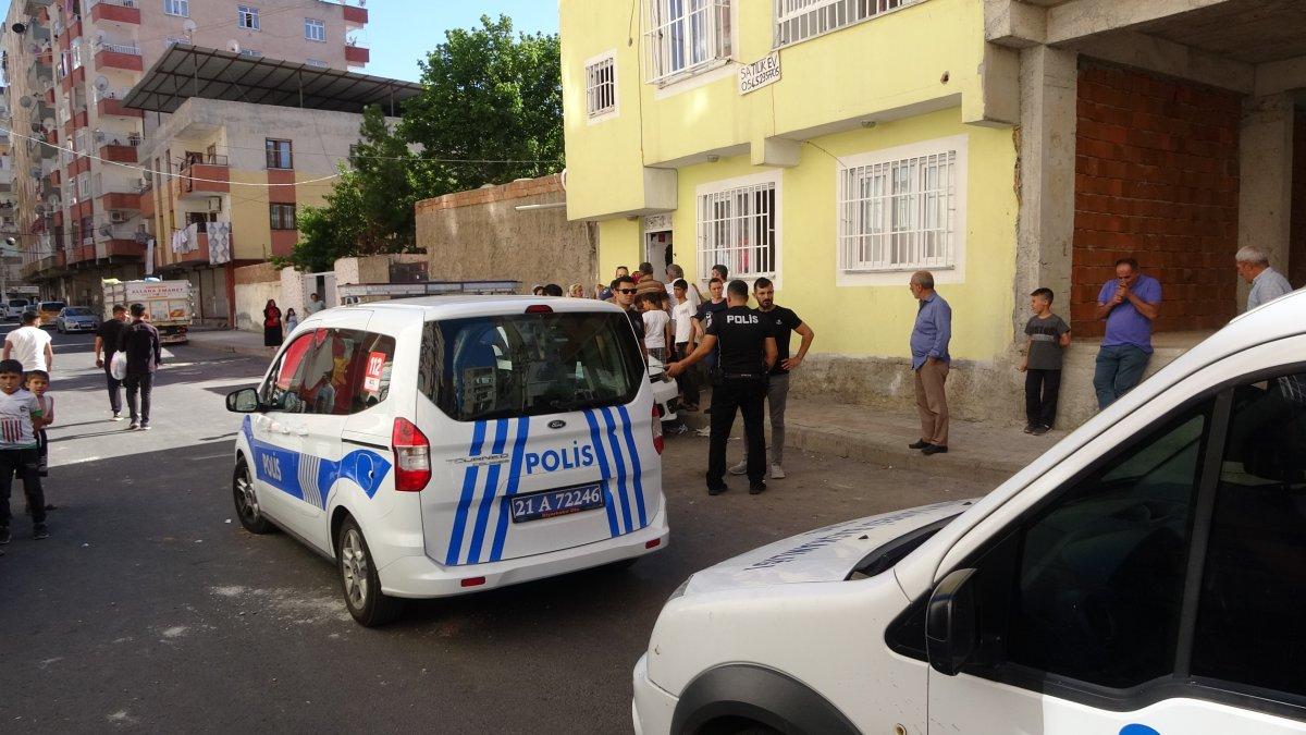 Diyarbakır'da akraba kavgası: 3 yaralı