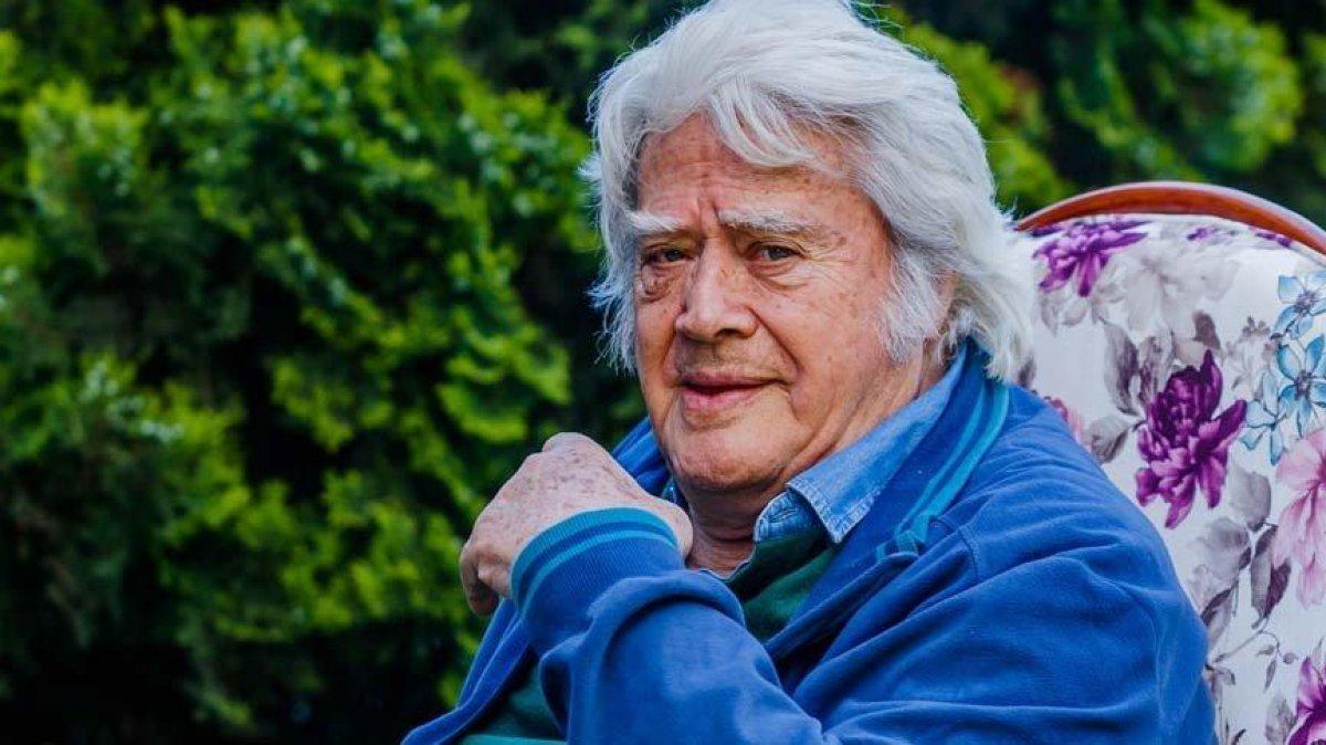 Cüneyt Arkın’ın ismi, Etiler Sanatçılar Parkı’na verildi