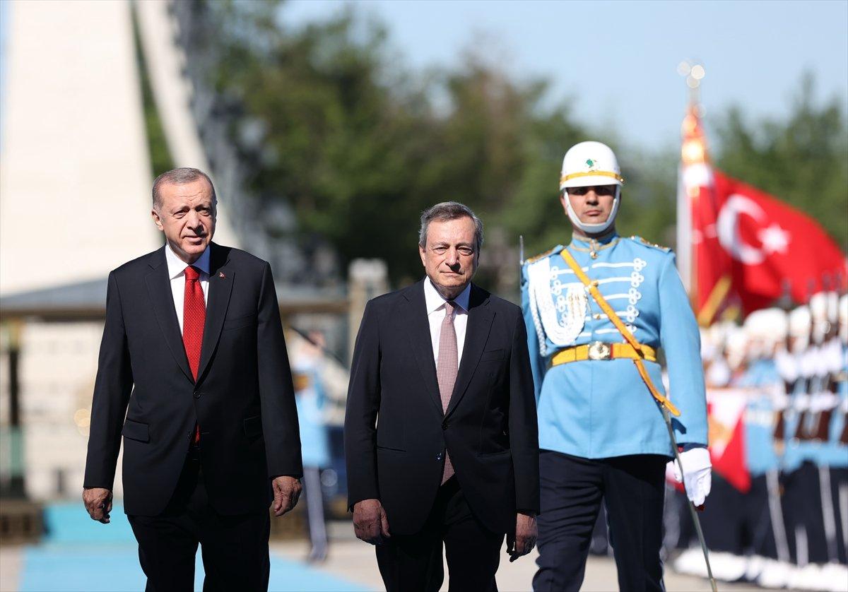 Cumhurbaşkanı Erdoğan, İtalya Başbakanı Draghi'yi karşıladı