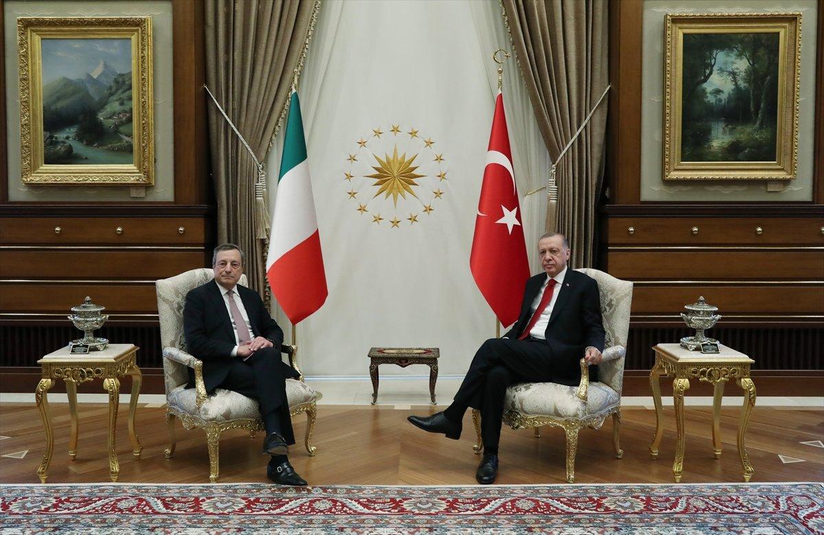 Cumhurbaşkanı Erdoğan, İtalya Başbakanı Draghi'yi karşıladı