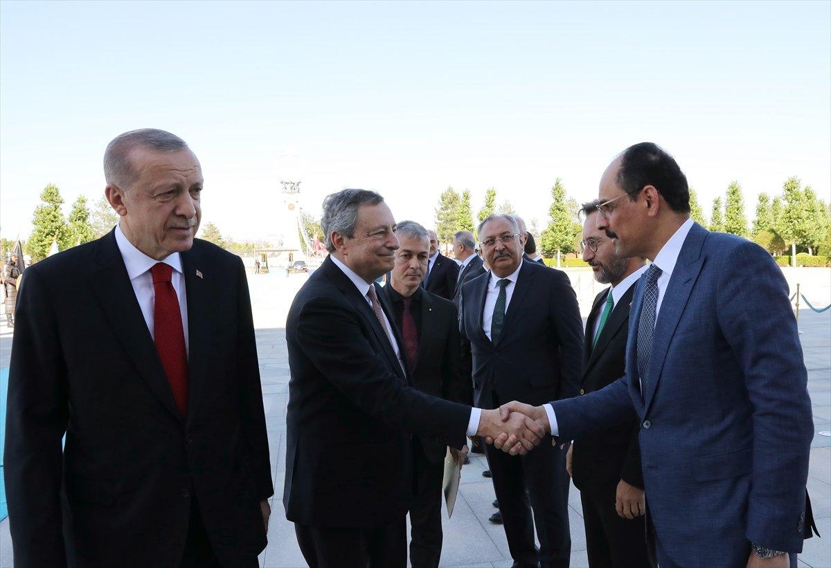 Cumhurbaşkanı Erdoğan, İtalya Başbakanı Draghi'yi karşıladı