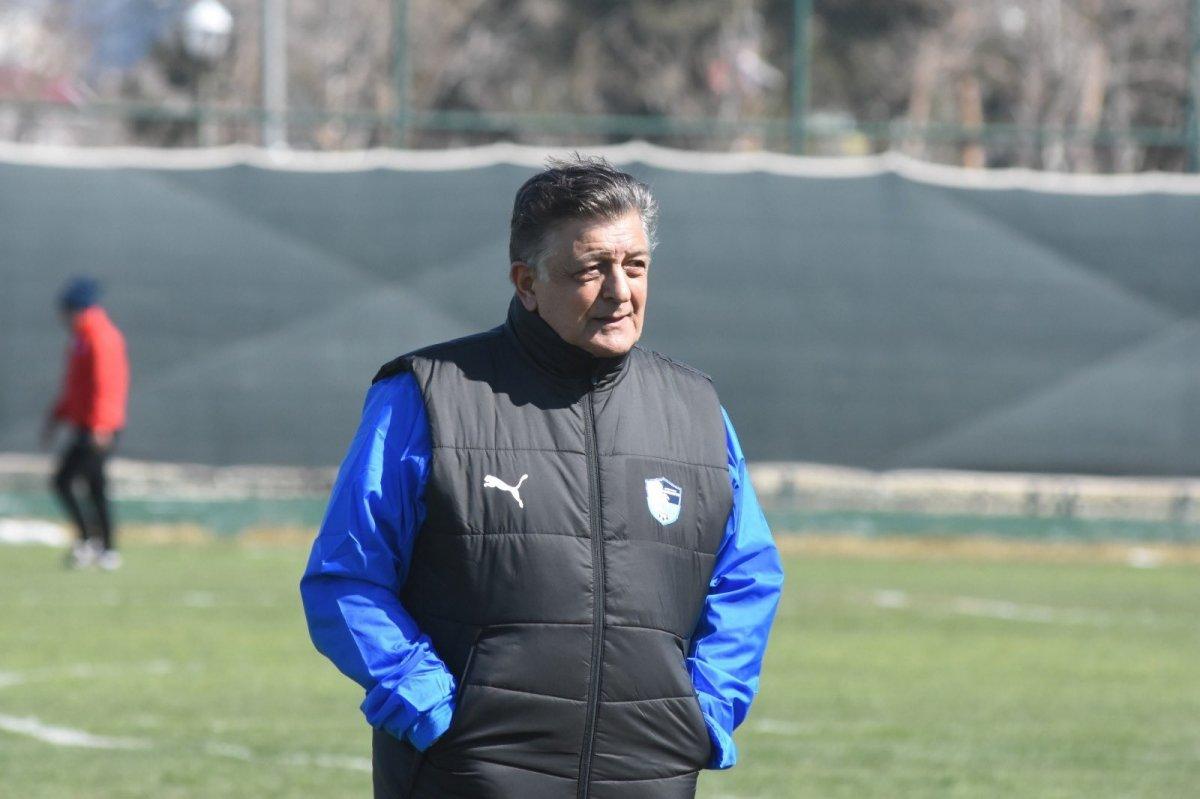 Yılmaz Vural: Pro lisans almadan teknik direktör olunmaz