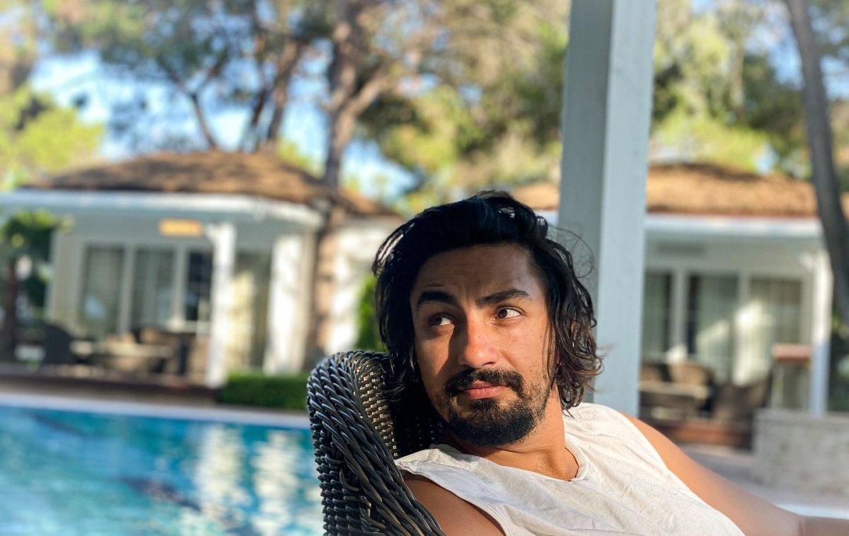 Serenay Sarıkaya, Umut Evirgen'le Yunanistan'da tatil yapıyor