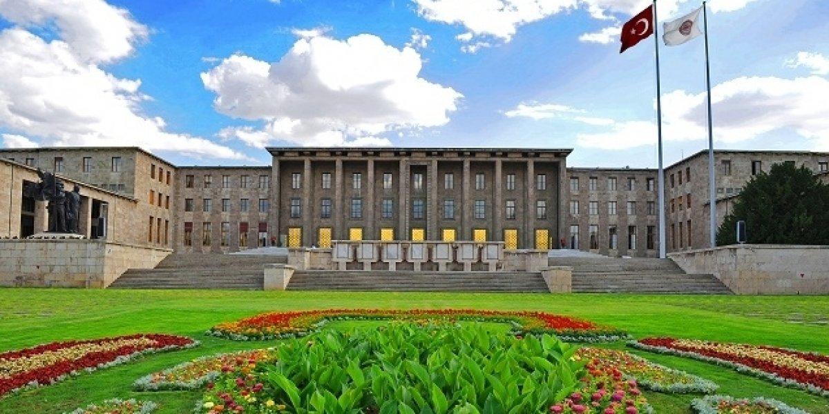 Meclis'e 300 personel alınacak! İşte başvuru şartları