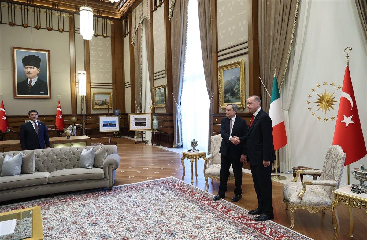 Cumhurbaşkanı Erdoğan, İtalya Başbakanı Draghi'yi karşıladı