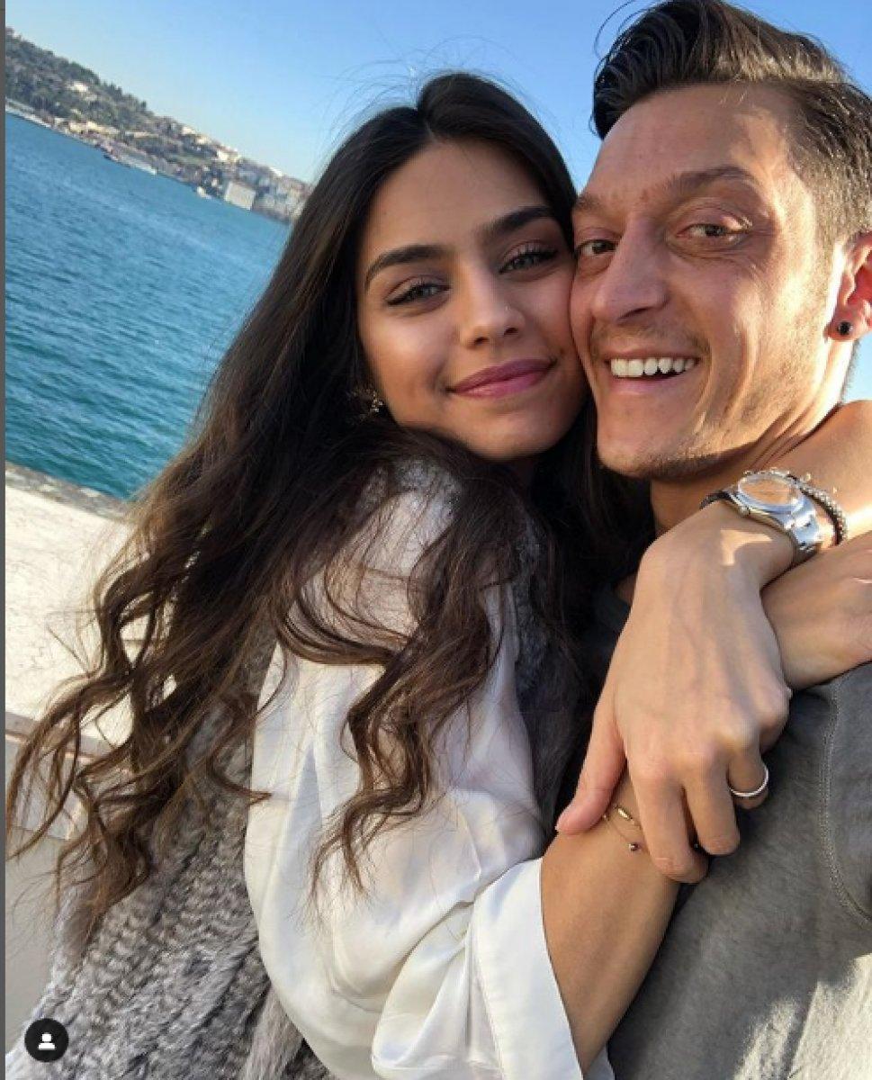 İkinci bebeğini bekleyen Amine Gülşe'den yeni fotoğraf