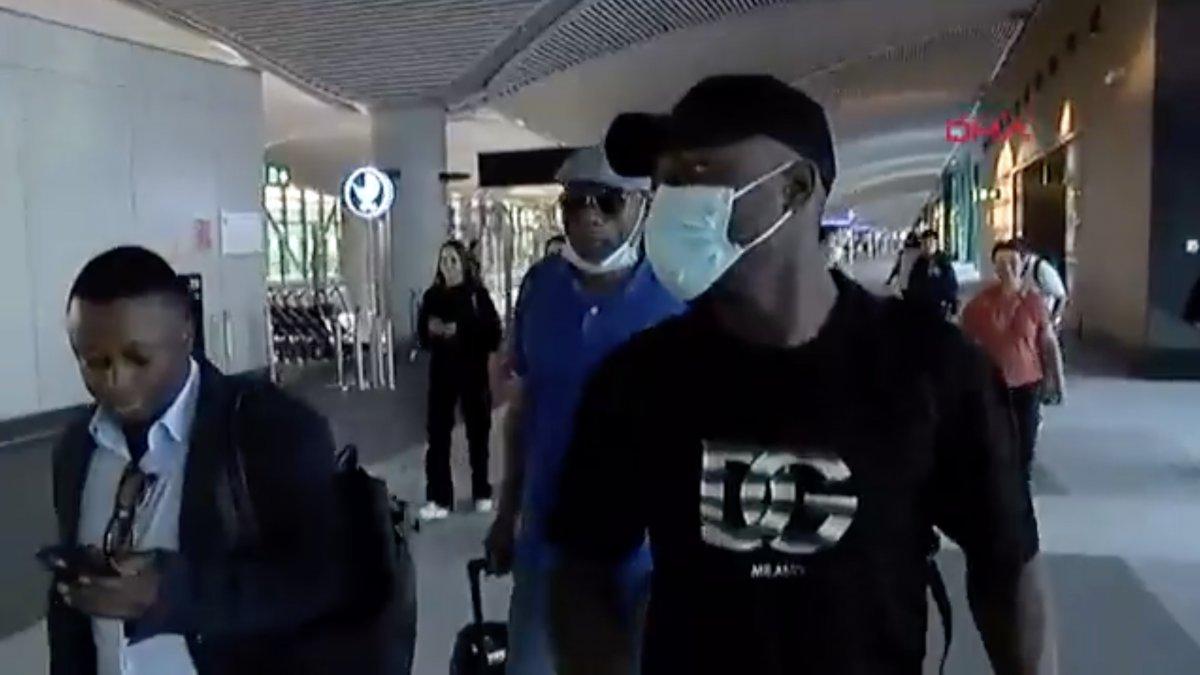 Beşiktaş'ın yeni transferi Jackson Muleka, İstanbul'da