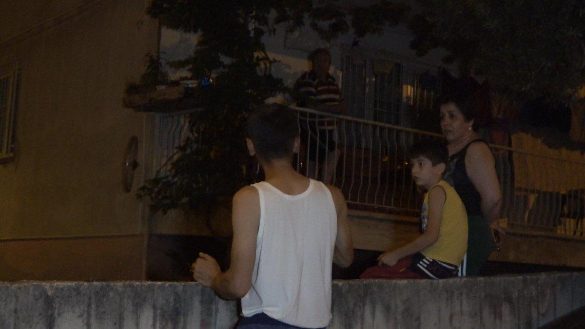 Denizli’de bıçaklı kavgaya karışan 1 kişi, otların arasından çıkarıldı