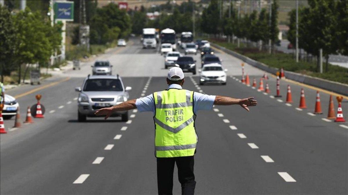 İstanbul’da bayram trafiği şimdiden başladı