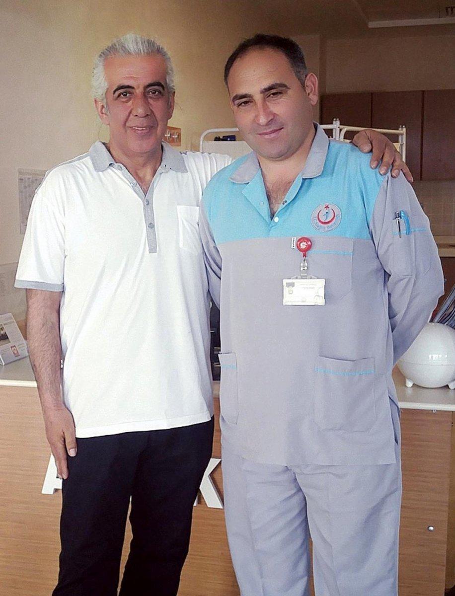 Isparta'da hasta taşırken kalp krizi geçiren ambulans şoförü yaşamını yitirdi