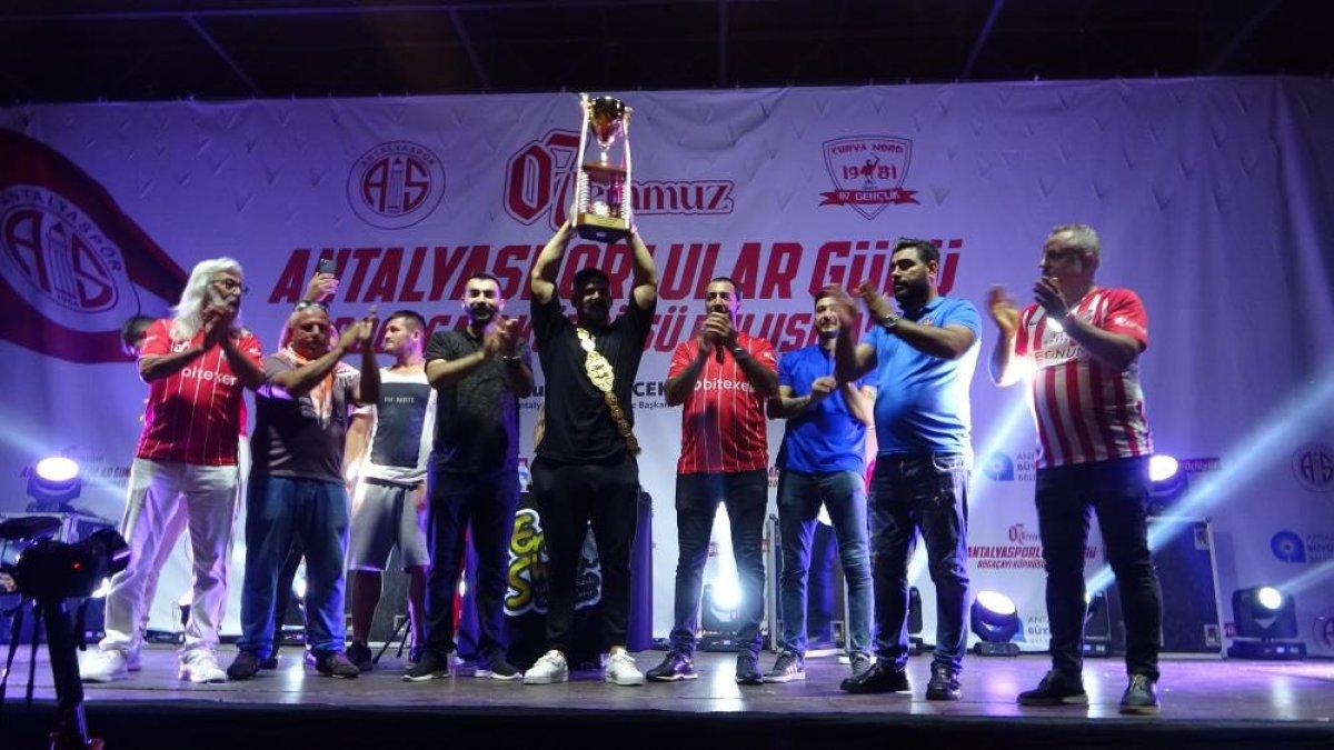 Başpehlivan Cengizhan Şimşek: 4 gündür uyumuyorum