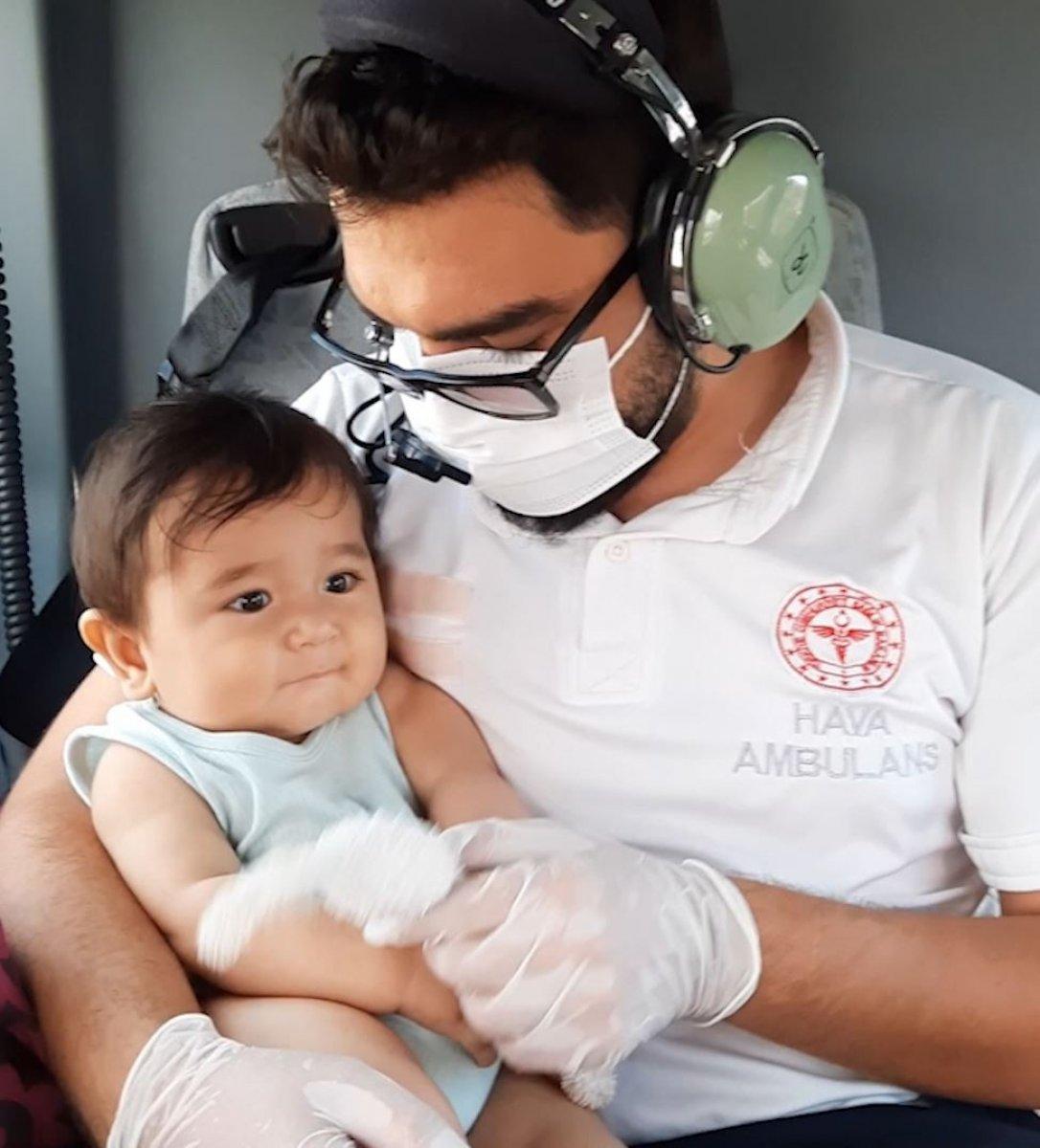 Antalya'da akrebin soktuğu 8 aylık bebek için sağlık ekipleri zamanla yarıştı