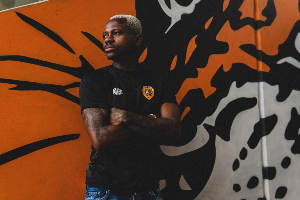 Hull City'nin 4. transferi Seri oldu