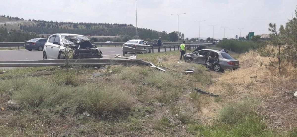 Ankara'da kaçan kurbanlık trafik kazasına neden oldu