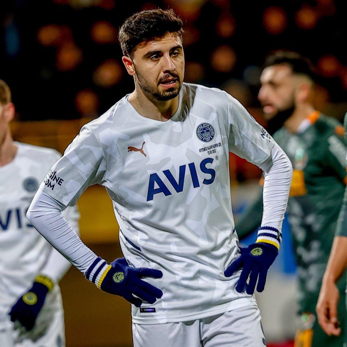 Ozan Tufan: Mesut Özil ağlayınca destek oldum