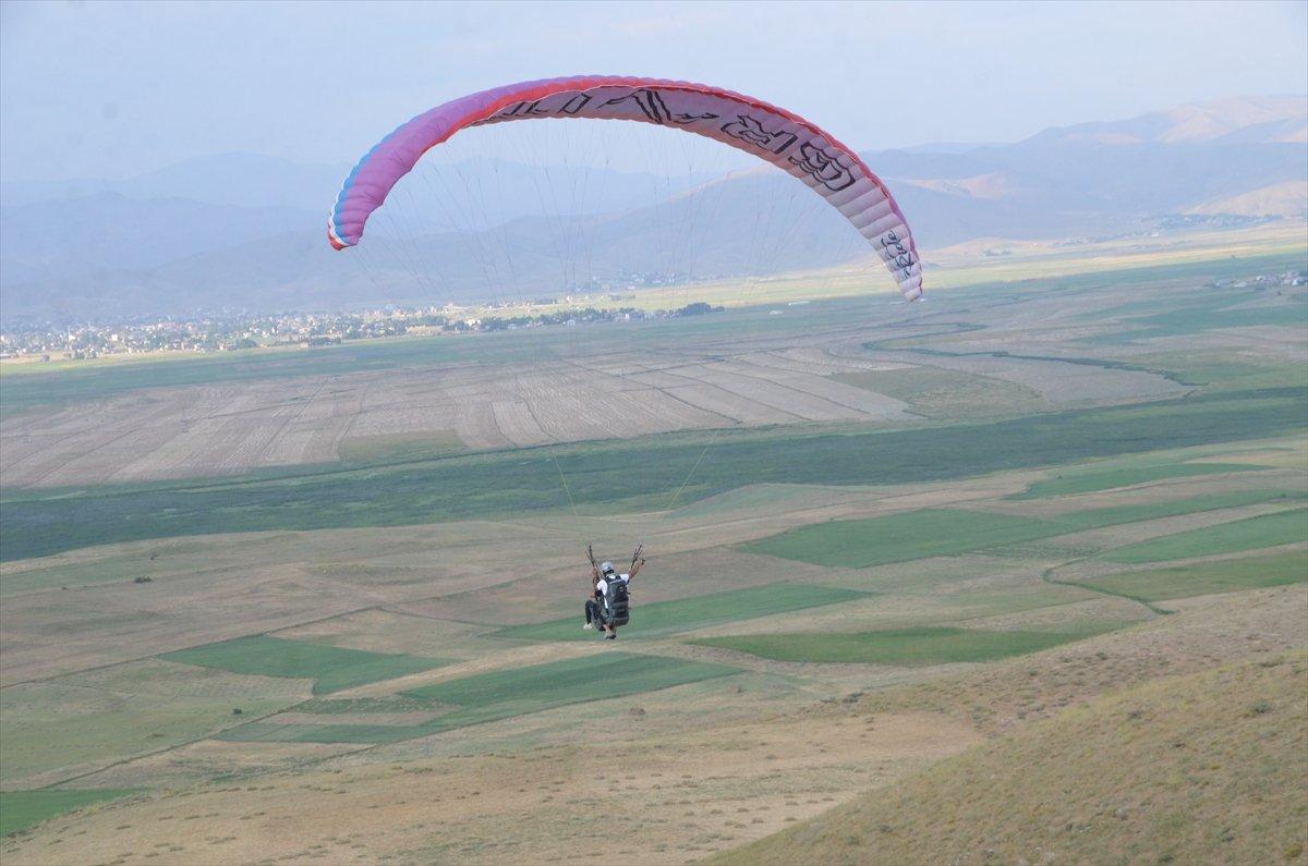 Hakkari'de şehidin oğlunun hayali gerçekleştirildi