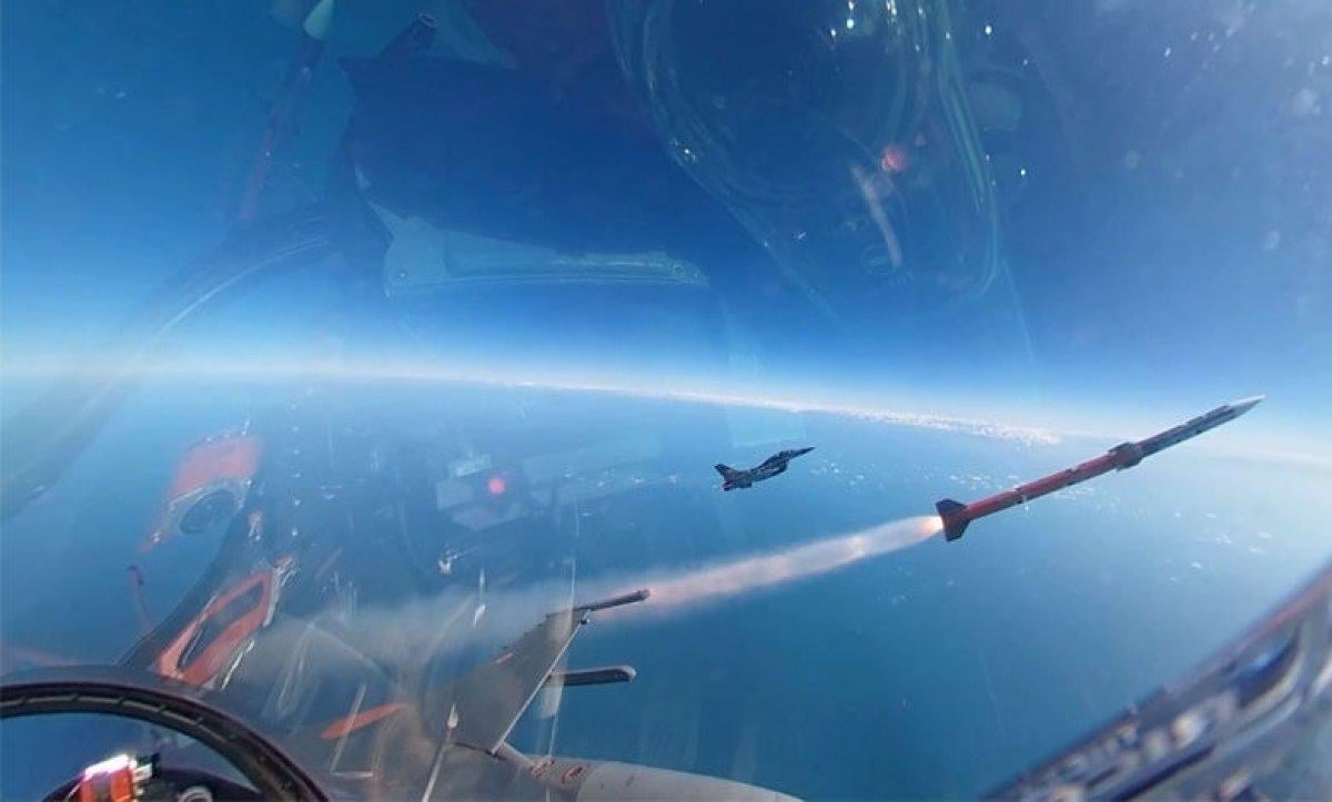 Milli hava-hava füzesi Gökdoğan göreve hazırlanıyor