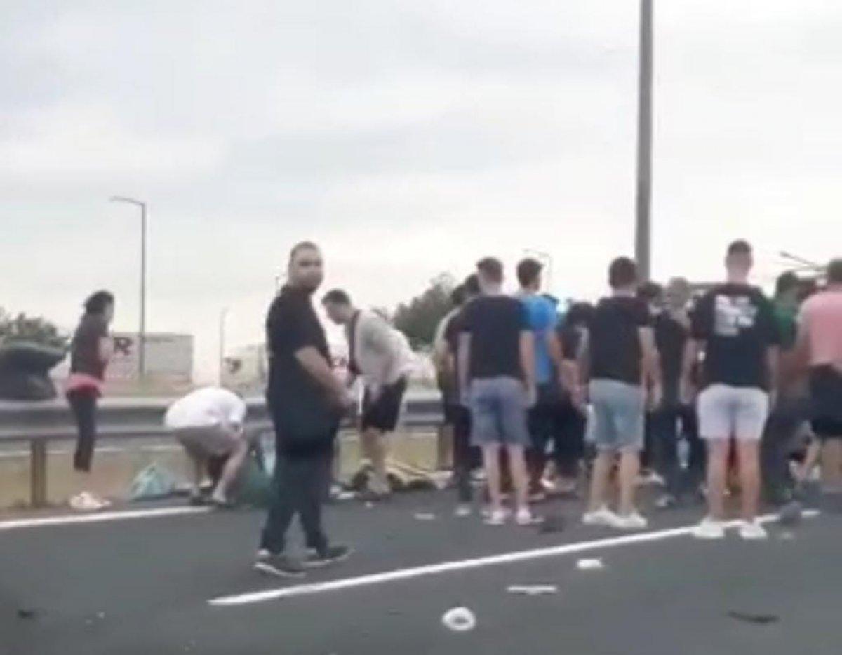 Tekirdağ'da hafif ticari araca kamyon çarptı