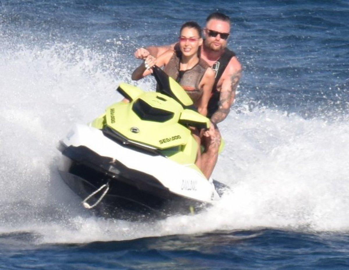 Dilan Çiçek Deniz, sevgilisiyle Bodrum'da jet ski turu yaptı