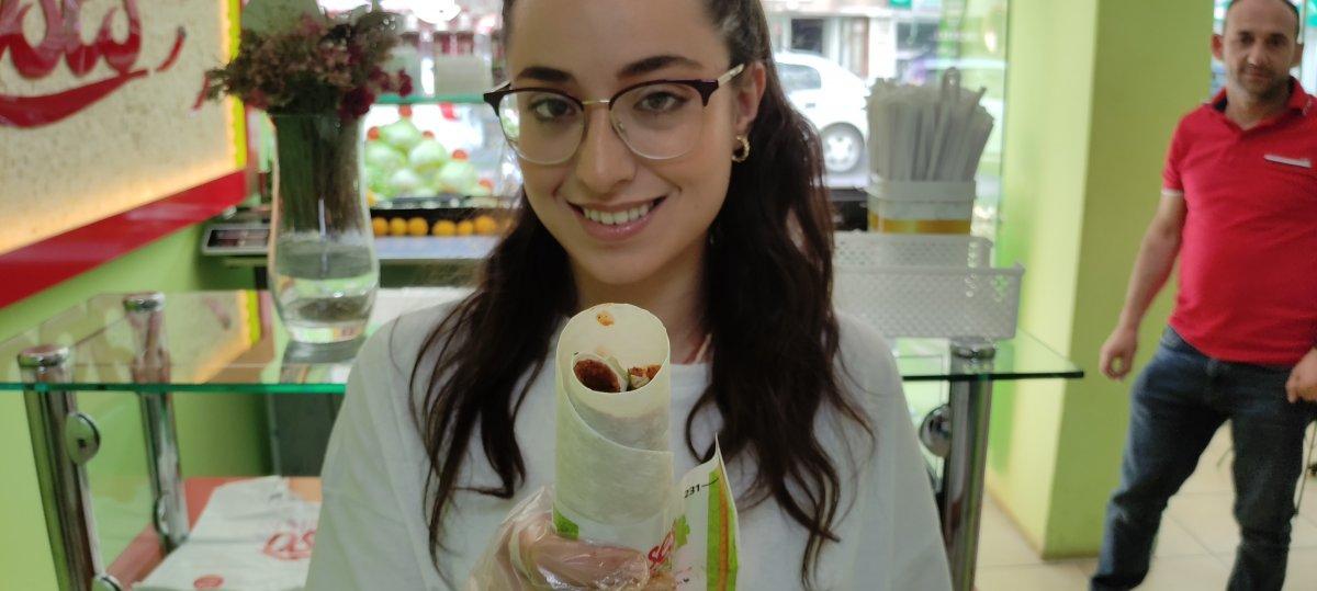 Bursa'da mesleğini yapmadı, genç yaşında patron oldu