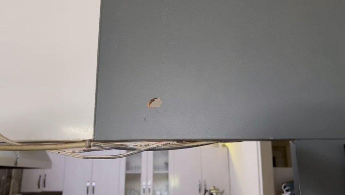 Esenyurt'ta haraç isteyen şüpheli dükkanı kurşunladı