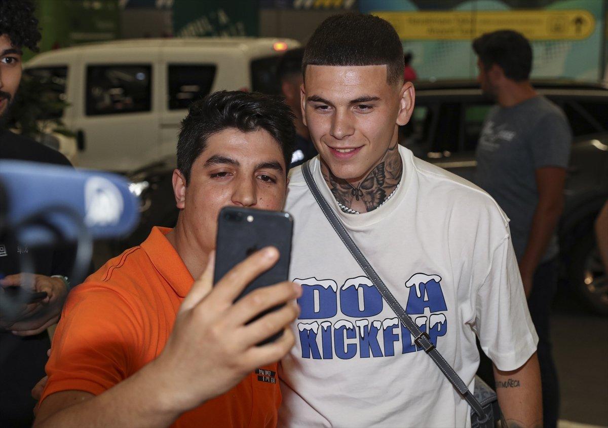 Tiago Çukur Fenerbahçe için İstanbul'a geldi