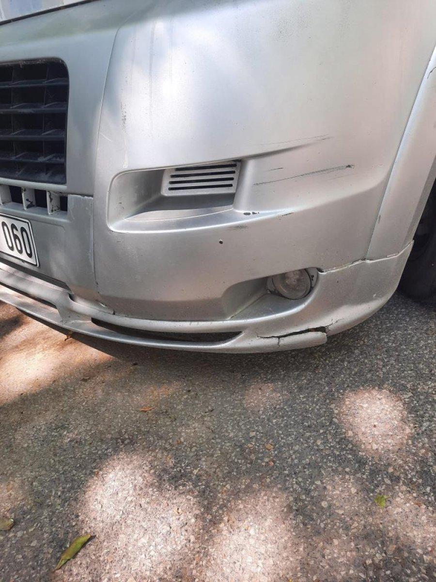 Eskişehir'de çarptığı araca para bırakan sürücü