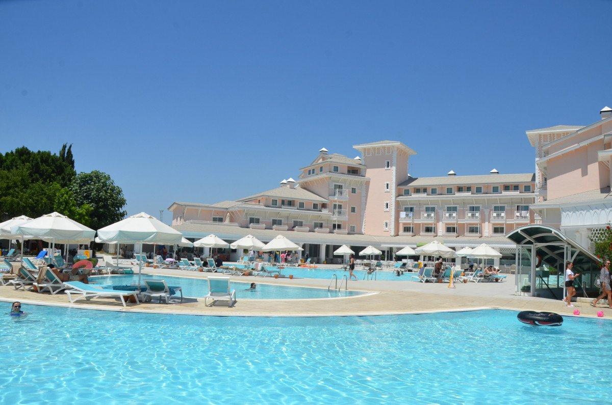 Antalya'da bayramda otellerin tamamı doldu