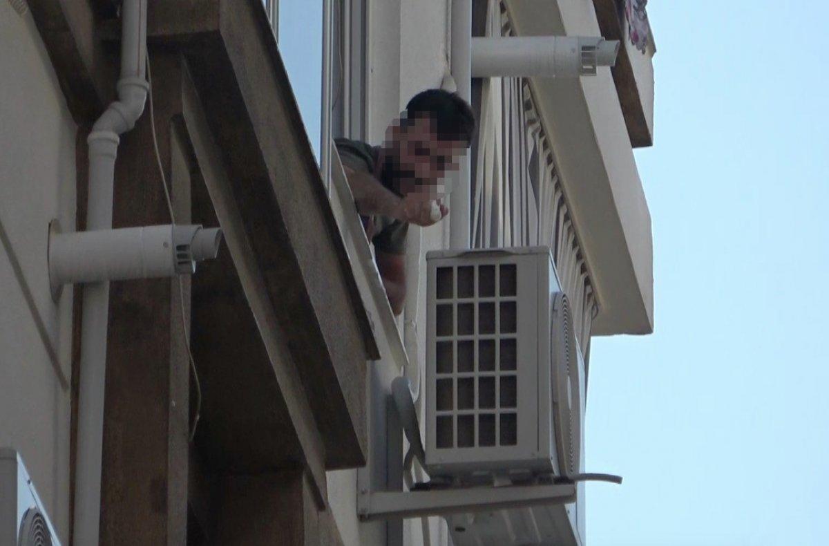 Antalya'da ailesinden 6 kişiyi rehin alan şahıs serbest bırakıldı