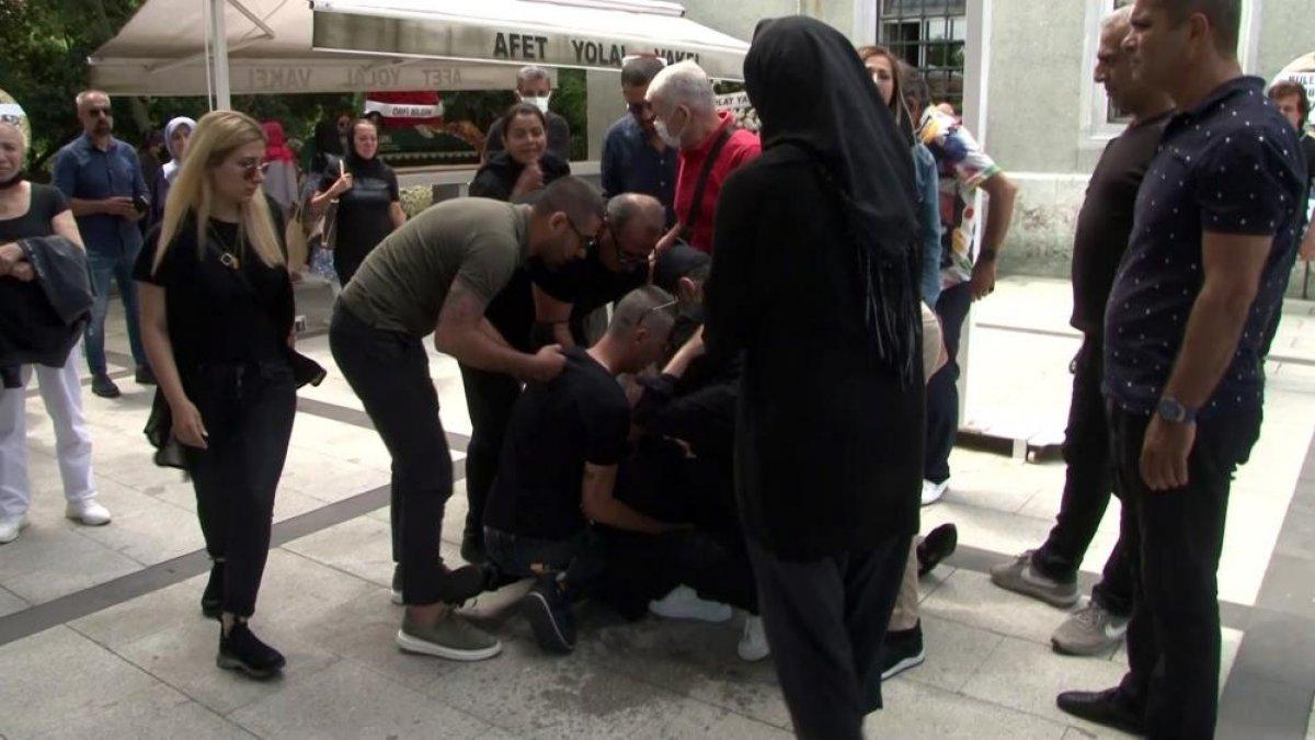 Ünlü türkücü Ceylan’ın ablası Nalan Avcı toprağa verildi