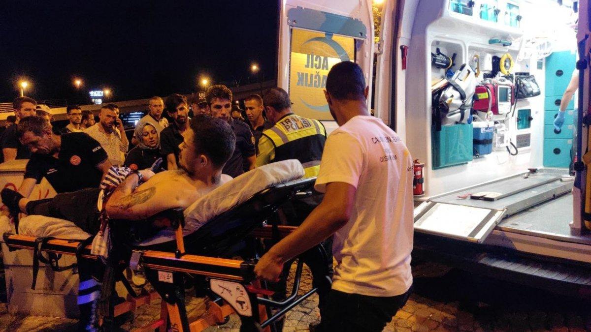 Kocaeli'de bıçaklı kavga: 1 yaralı