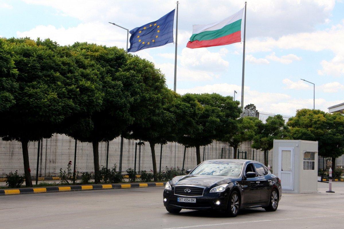 Sınır kapılarında yoğunluk var: 578 bin gurbetçi giriş yaptı