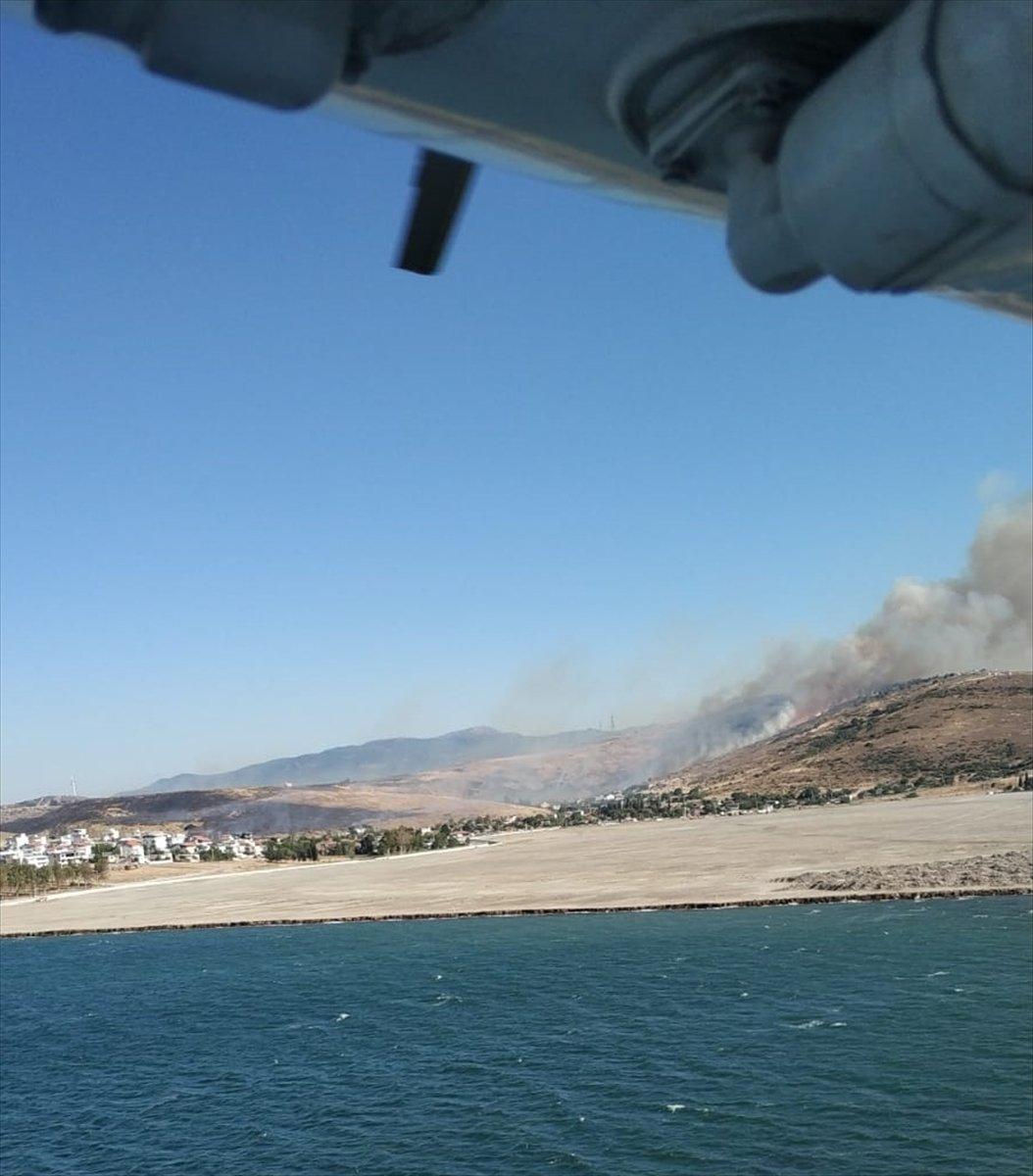 İzmir Aliağa’da otluk alanda yangın