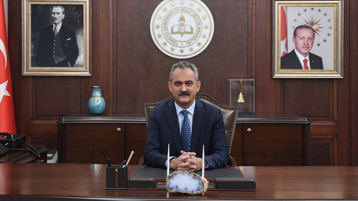 Mahmut Özer'de 15 Temmuz mesajı